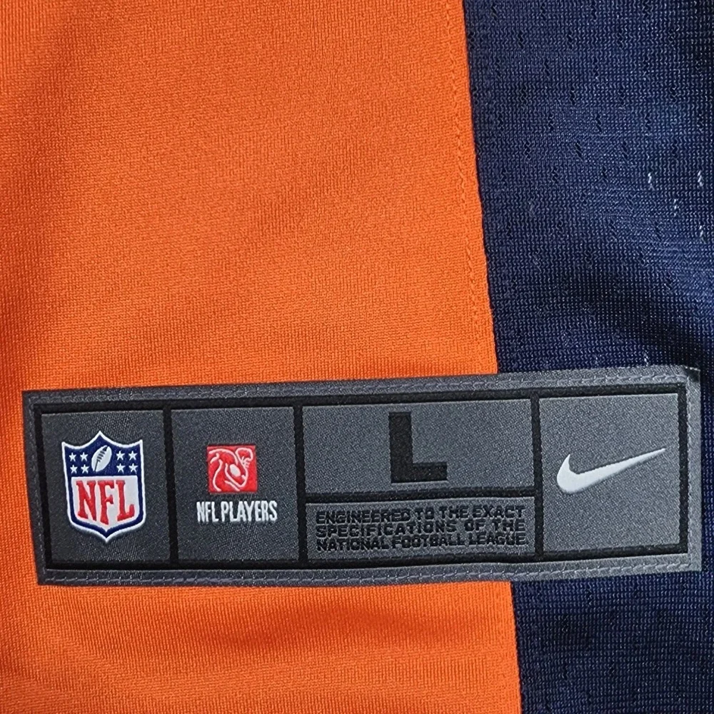 Nike Denver Broncos‎ Football Jersey Mens Large Orange Russell Wilson #3 NWT